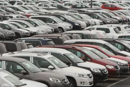 Se desplomó la venta de autos usados