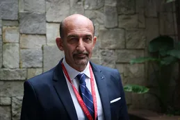 HIV: entre las expectativas de una cura global y los reclamos locales