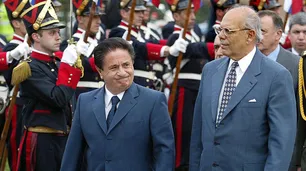 "Una manga de ladrones": el día en el que un presidente de Uruguay pidió disculpas llorando a Argentina
