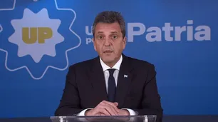 Agustín Monteverde: “Es una vergüenza que Sergio Massa haga beneficencia con el bolsillo de los argentinos”