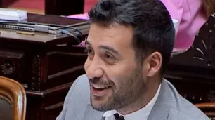 Federico Sturzenegger refuerza su equipo con un radical para avanzar en más de 4500 desregulaciones