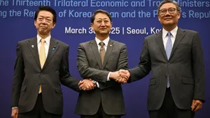 China, Japón y Corea del Sur aceleran un "acuerdo de libre comercio trilateral" para hacerle frente a Trump