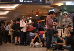 Salarios por las nubes y familiares: qué hay detrás de los sindicalistas de Aerolíneas Argentinas