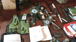 Desarticulan a grupo paramilitar que tenía armas de guerra y manuales nazis