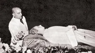 "Secreto de confesión": cómo y por qué la Iglesia escondió el cuerpo de Evita durante 14 años