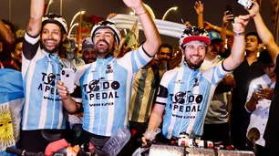 "Llegamos a Qatar en bici": tres cordobeses pedalearon 177 días para llegar al Mundial