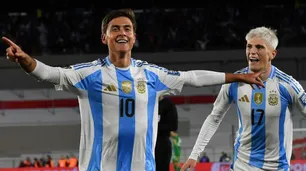 Para Dybala, una noche 10: volvió a la Selección, lució la camiseta de Messi y selló la victoria