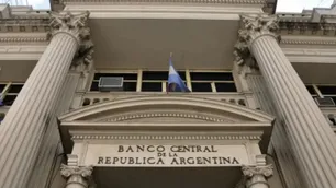 Expectativa por la llegada de los desembolsos del FMI: "Esto podría fortalecer las reservas del Banco Central"