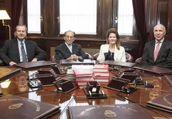 Hoy Fayt deja su cargo en la Corte Suprema