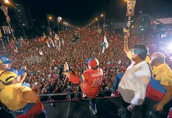Maradona ya es soldado de Venezuela: "Viva Chávez, viva Maduro"