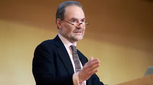 Timothy Garton Ash recibió el Premio Princesa de Asturias de Ciencias Sociales: "Es un momento decisivo para Europa"