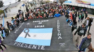 La deuda en dólares es una espada de Damocles para una decena de provincias