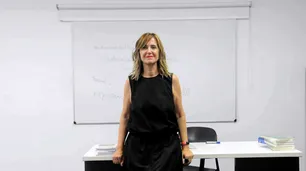 Mariana Maggio: “Debemos preguntarnos quién educa a nuestros hijos cuando están con el celular”