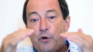 Ernesto Sanz: "El Presidente está fuera de eje, su actitud ha sido sorprendente"