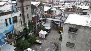 Quieren evitar el desalojo de la Casa Santa Cruz, donde viven 350 personas