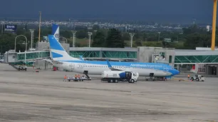 Por un conflicto gremial, habría cancelaciones de vuelos en el inicio de las vacaciones de invierno