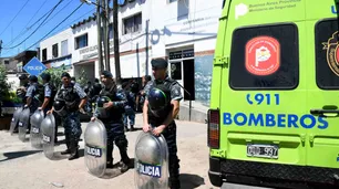 Desafectaron a 5 policías por la muerte de 9 presos en una comisaría