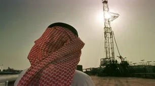 Irak promete más recortes de producción del petróleo ante la presión de la OPEP+