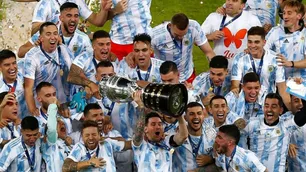 Argentina campeón por Messi, los penales del Dibu y la reivindicación de Di María: cómo fue la Copa América que cortó 28 años sin títulos