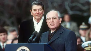 Mikhail Gorbachov, el "arquitecto de la perestroika" que protagonizó la caída del imperio soviético