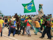 Brasil: el Ejército debe desmantelar todos los "campamentos bolsonaristas" en 24 horas