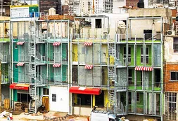 Cuestionan que el gobierno sólo urbanice cuatro villas porteñas