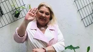 Carrió: "No vendo el auto por la crisis, lo vendo por mi crisis"