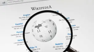 ¿Wikipedia militante? Debate por los "sesgos" en la edición de la enciclopedia online