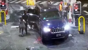 Robo piraña en San Telmo: paró a cargar nafta y 10 delincuentes le robaron la camioneta