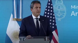 Tributaristas plantean dudas sobre el blanqueo que busca Massa