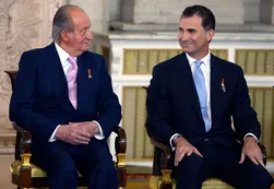 La abdicación del rey Juan Carlos da esperanzas a la monarquía española