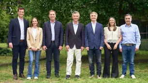 Mauricio Macri se fotografió con los candidatos del PRO en CABA y Buenos Aires: "Tienen todo mi apoyo"