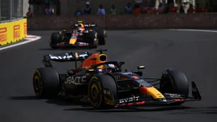 Fórmula 1: un Red Bull le ganó al otro Red Bull, los demás anduvieron en Uber
