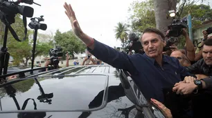 Hasta ahora no hay mujeres en equipo de transición de Bolsonaro