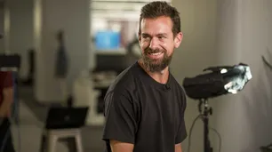 Jack Dorsey, cofundador de Twitter, despidió a la mitad del personal de su empresa por la adopción de Inteligencia Artificial