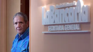Los bancarios acordaron un aumento salarial del 94%