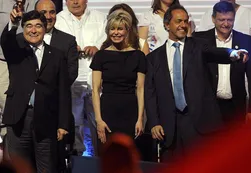 Scioli le agradeció a Cristina: "Asumiremos un país ordenado, desendeudado y con paz social"