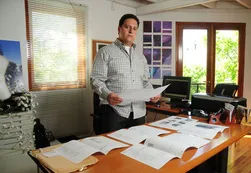 Juan Escobar: “Gracias a la prohibición, el narcotráfico es un excelente negocio"