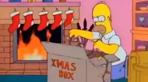 Los Simpsons cumplen años, siempre mordaces y “casi argentos” desde el primer capítulo