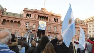 La rubia del Audi, patentes sin pagar y "peronistas indignados"
