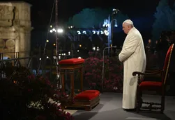 El Papa Francisco encabezó un Via Crucis contra la mafia, la droga y la trata