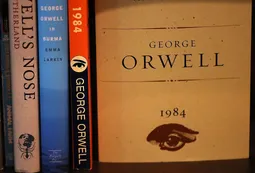 "1984" es ficción. 2019 es realidad