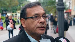 Quién es Ricardo Cardozo, el ministro de Salud correntino que llevaba 900 vacunas en el baúl