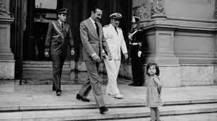 “Una prueba de Dios”: Alejandro Eugenio, el hijo que Videla escondió en el Pabellón 7 de la Montes de Oca
