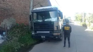 Motochorros robaron un camión contratado por la Embajada de Estados Unidos en Lanús