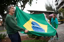 A horas de la elección, Bolsonaro y Haddad lanzan los últimos guiños al electorado de Brasil