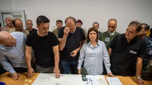 "Lo vi ser candidato de Larreta y usar el avión de un narco": duras críticas a Espert por su presencia en Bahía Blanca