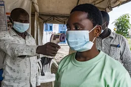 Qué se sabe sobre la epidemia de ébola en África: más de noventa muertos y la OMS alerta por "tiempos peligrosos"