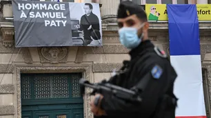 En Francia, "Yo soy Charlie" ahora se dice "yo soy profesor"