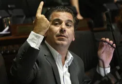 Citan a indagatoria al ministro Ritondo por una causa ligada a Moneta